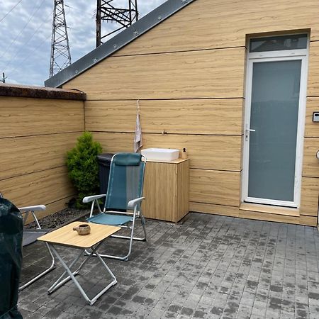 Studio Privee Vesoul -Wifi,Tv,Clim,Parking Gratuit 外观 照片